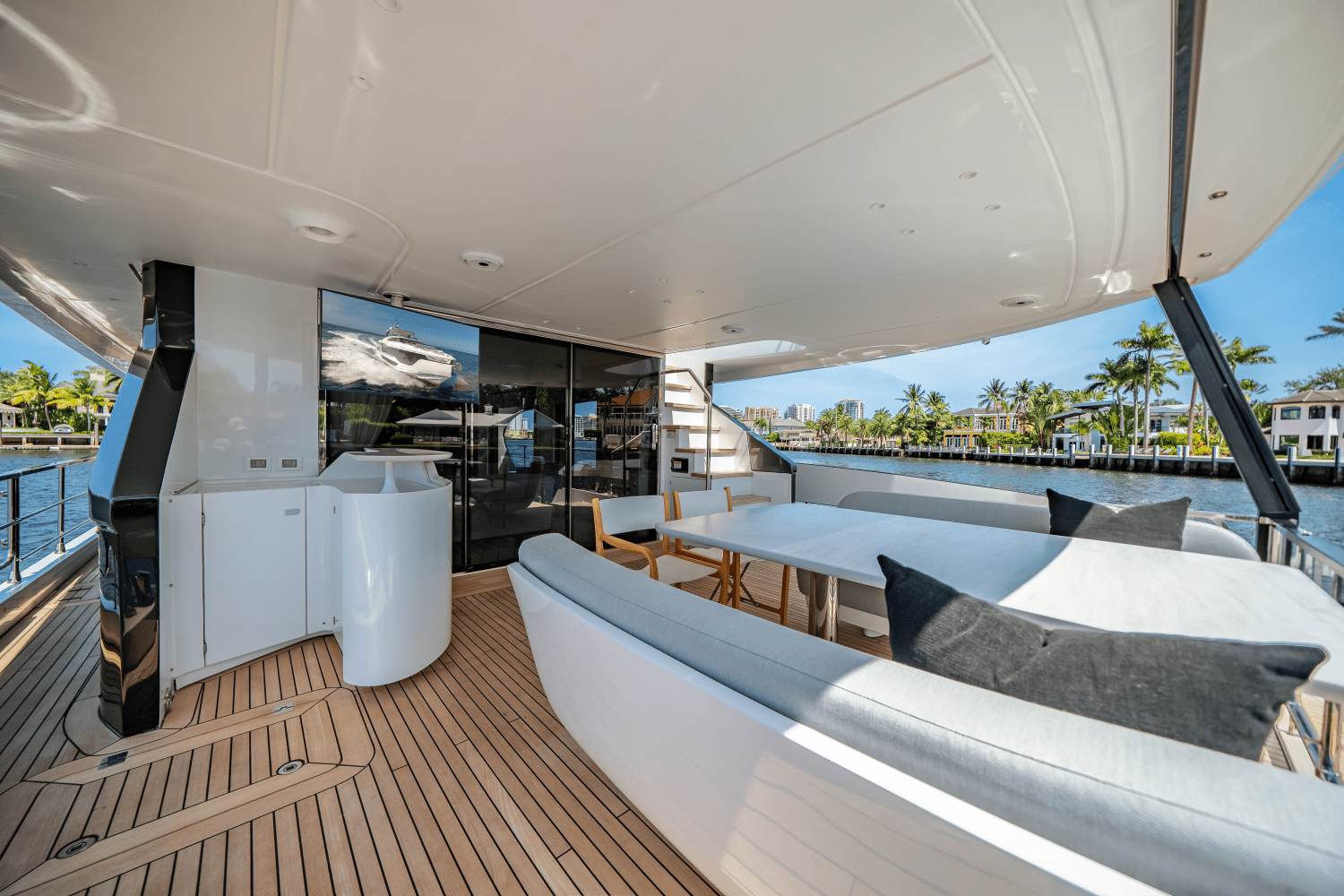 2025 Azimut
                                                             Grande 26 Metri Image Thumbnail #9