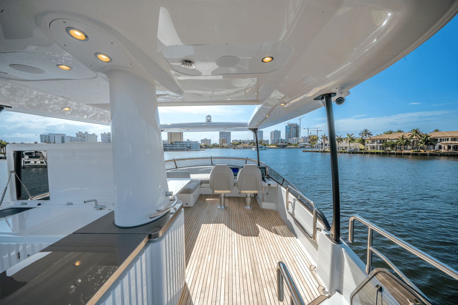 2024 Azimut
                                                             Magellano 66 Image Thumbnail #54