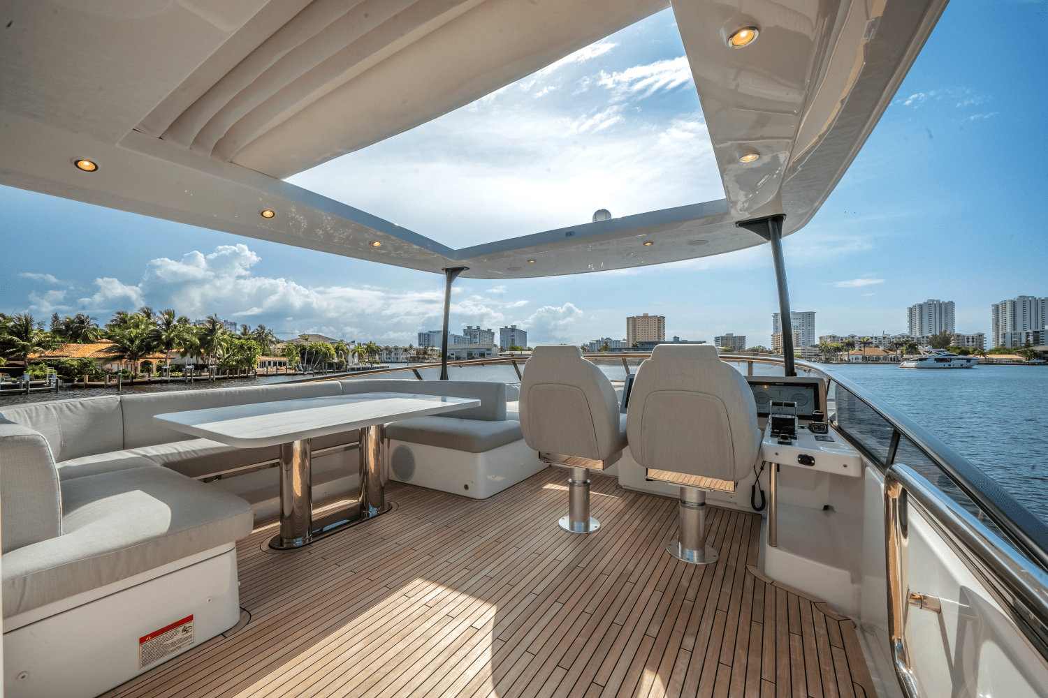 2024 Azimut
                                                             Magellano 66 Image Thumbnail #55