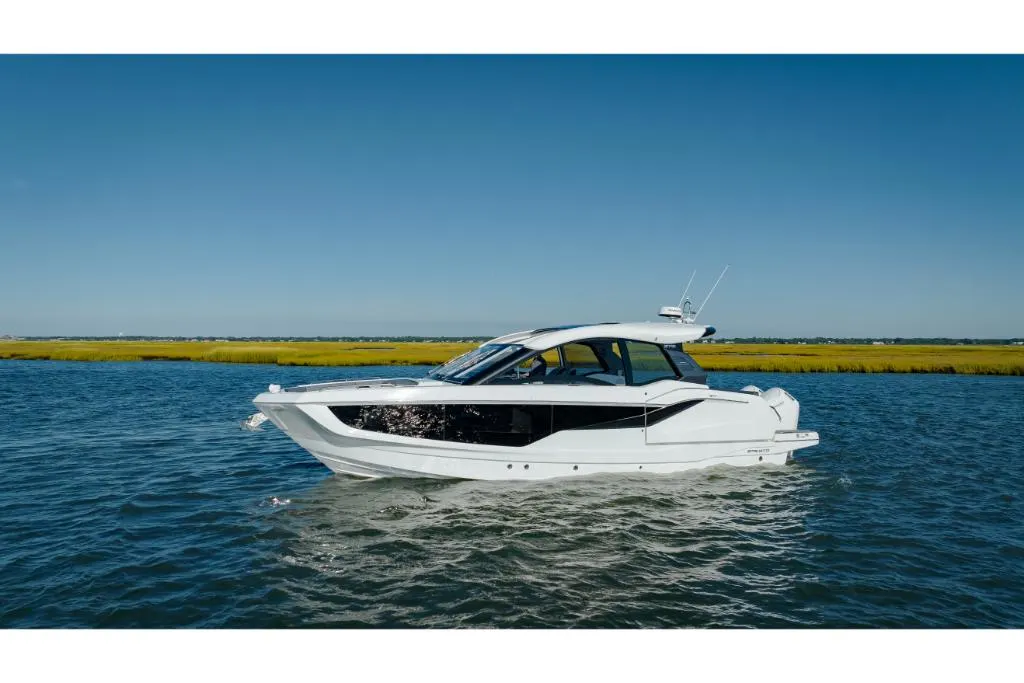 2023 Galeon
                                                             375 GTO Image Thumbnail #57