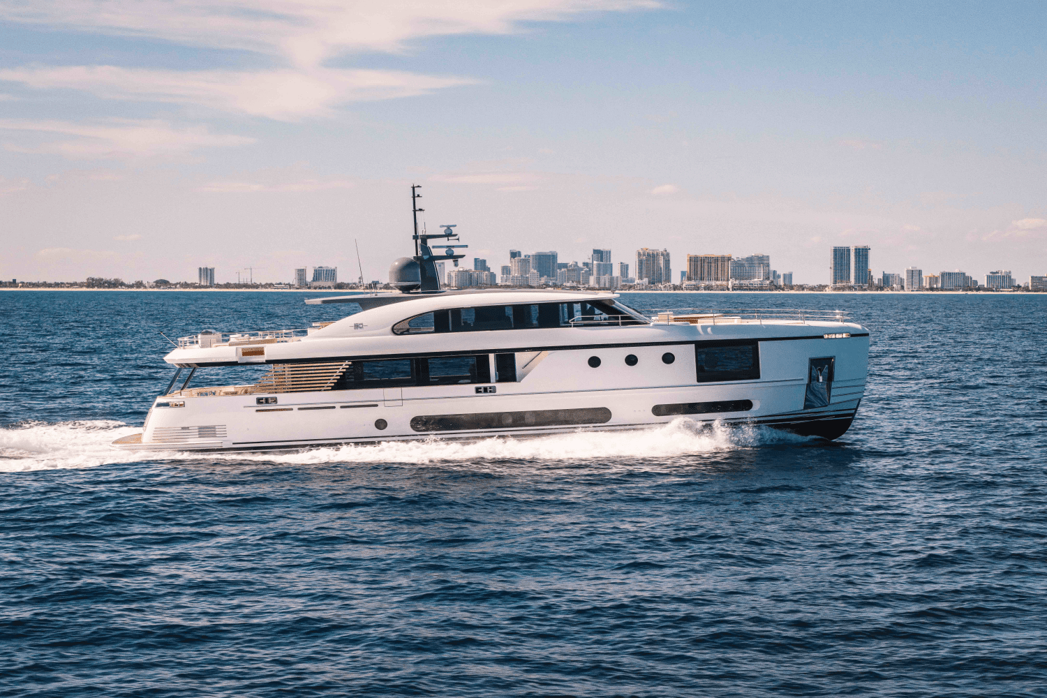 2025 Azimut Magellano 30 Metri Image Thumbnail #4