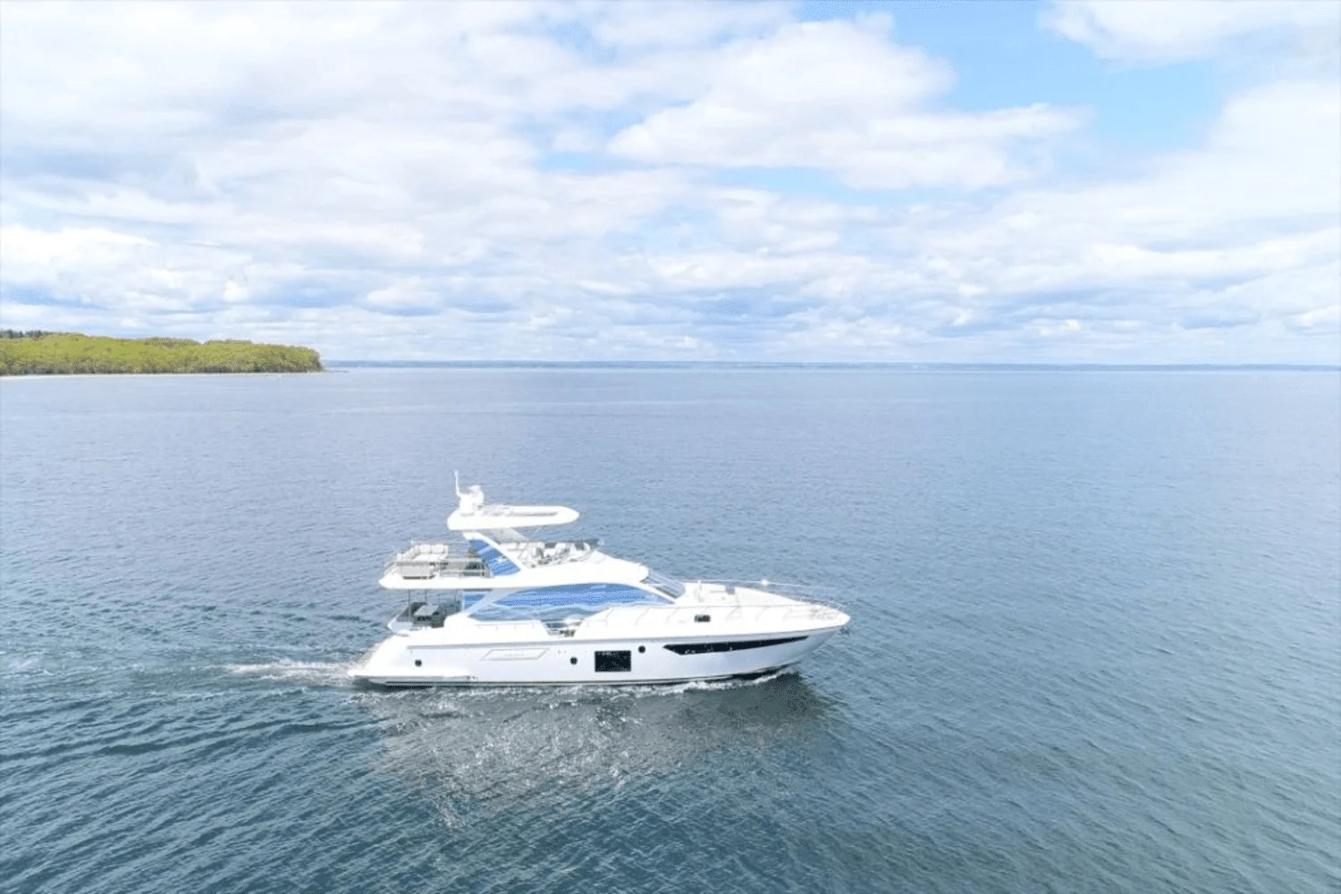 2023 Azimut
                                                             Fly 72 Image Thumbnail #1