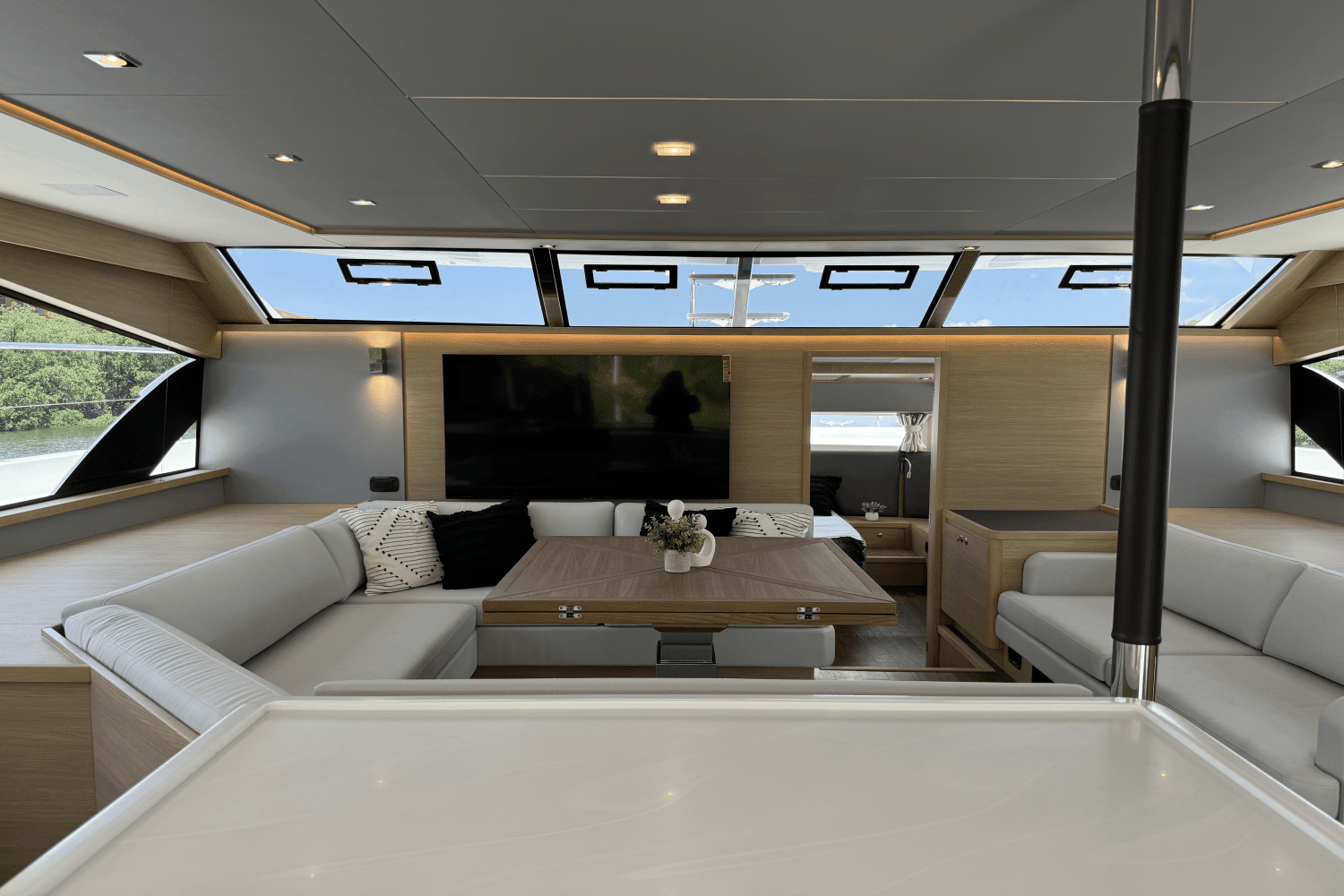 2024 Aquila
                                                             54 Yacht Image Thumbnail #58