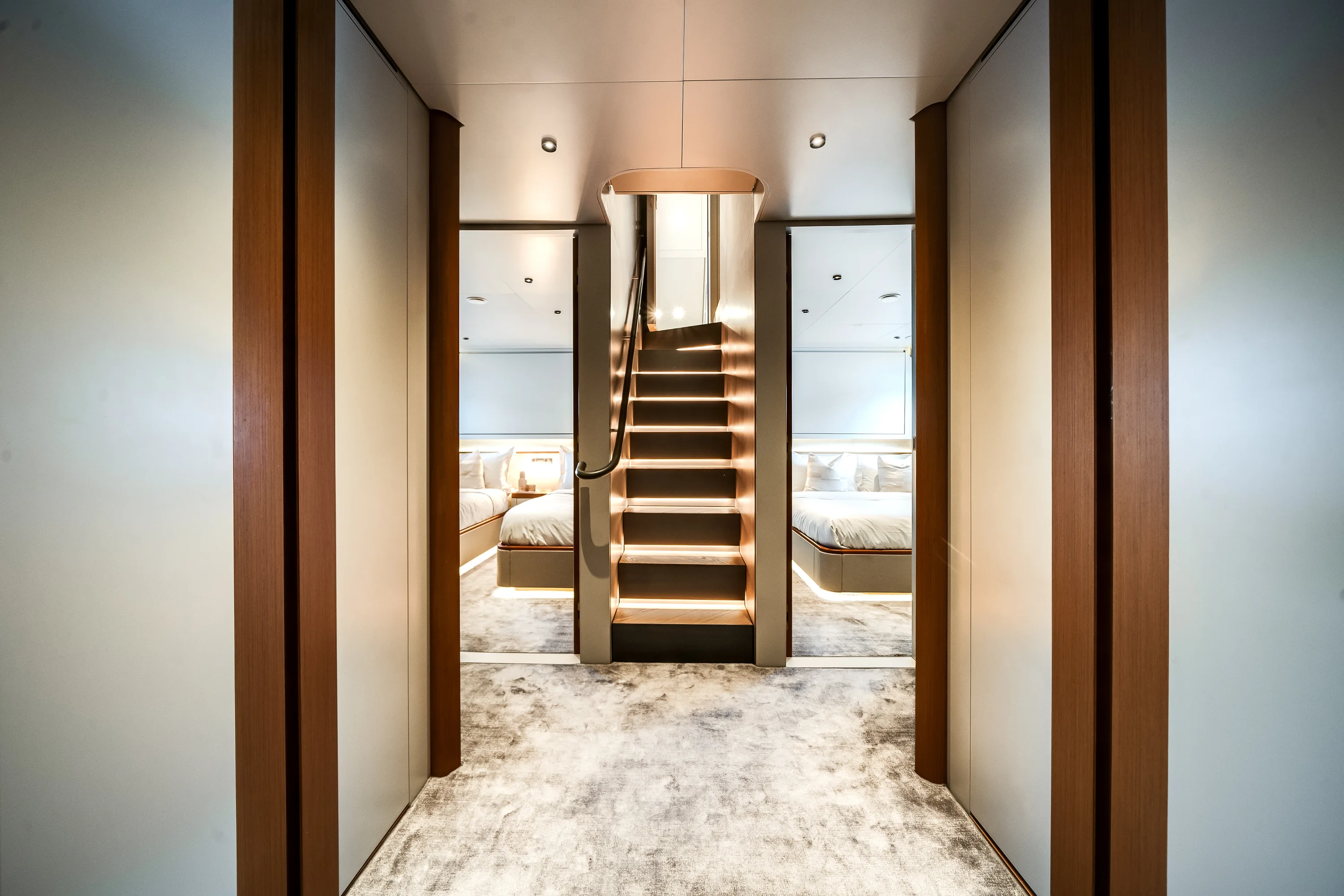 2026 Azimut Magellano 30M Image Thumbnail #12