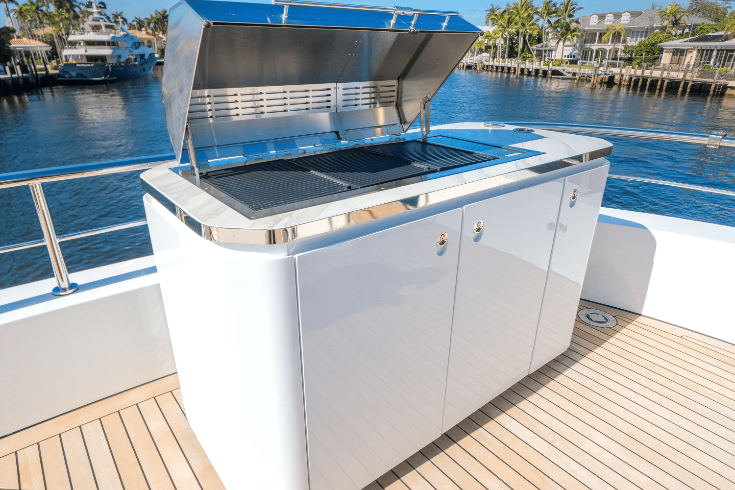 2026 Azimut Magellano 30M Image Thumbnail #38