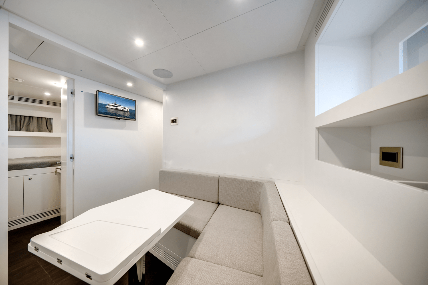 2026 Azimut Magellano 30M Image Thumbnail #63