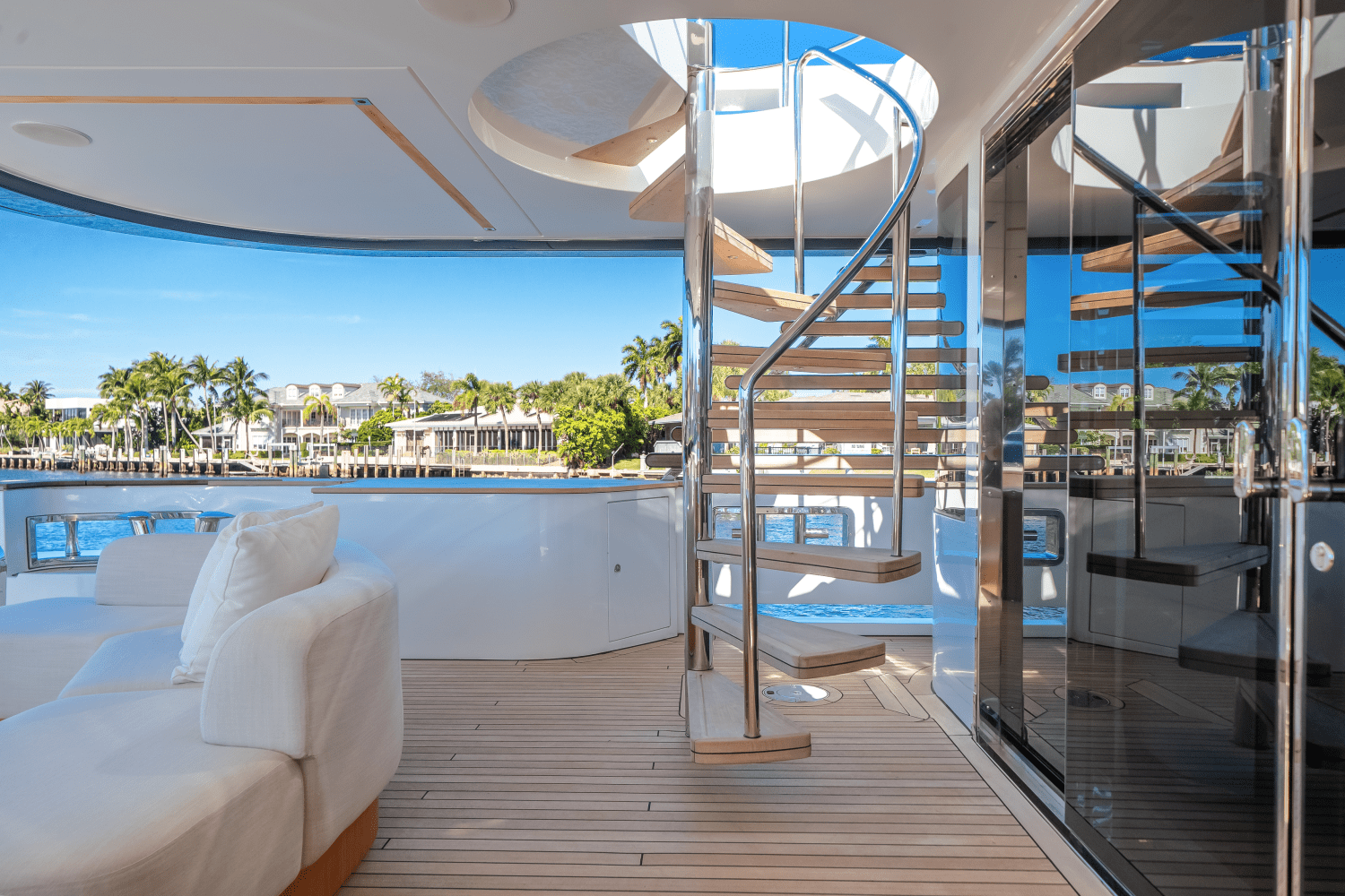 2026 Azimut Magellano 30M Image Thumbnail #8