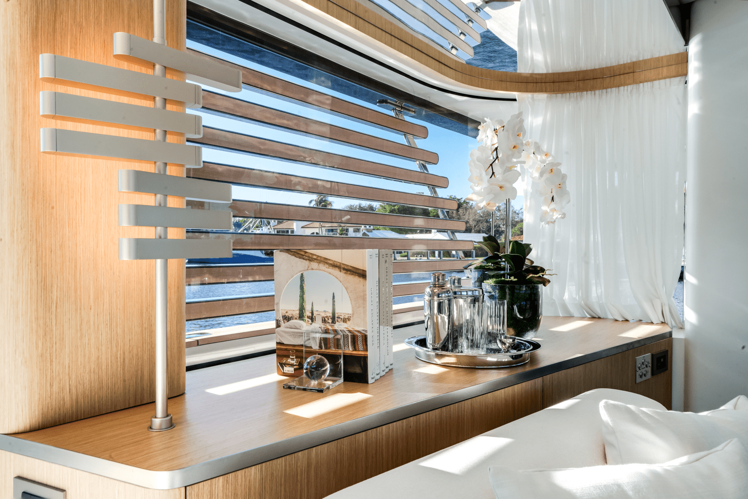 2026 Azimut Magellano 30M Image Thumbnail #15