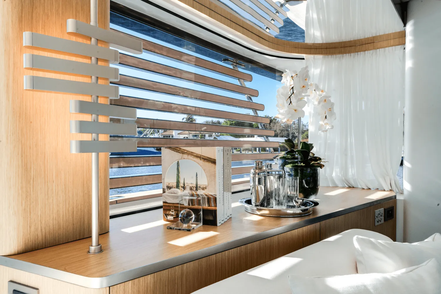2026 Azimut Magellano 30M Image Thumbnail #15