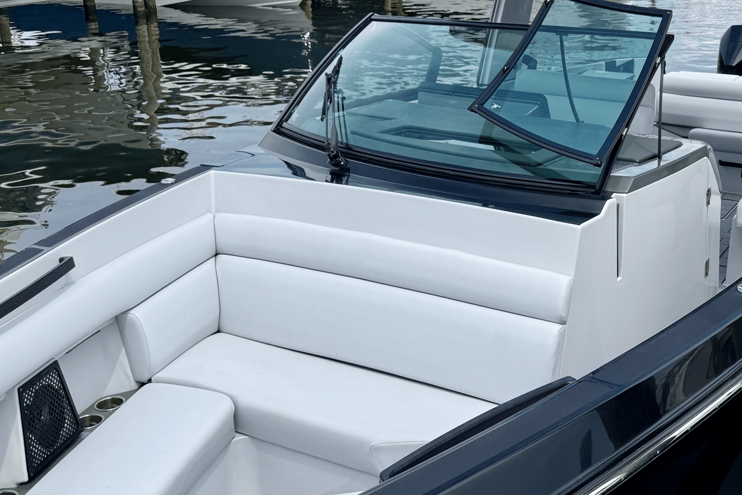 2023 Aviara AV36 Outboard Image Thumbnail #13