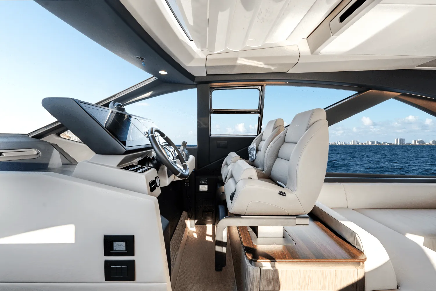 2025 Azimut S6 Image Thumbnail #15