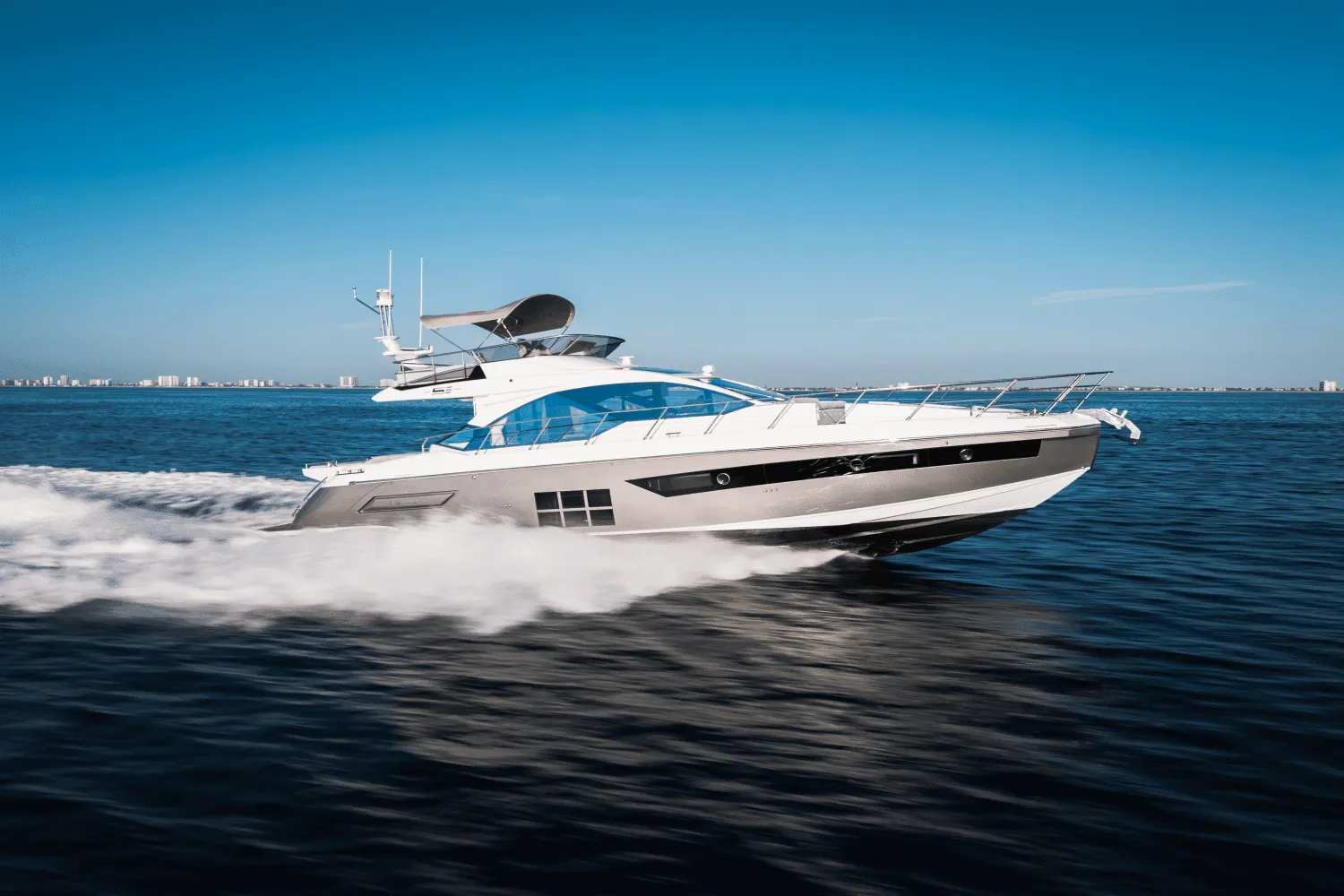 2025 Azimut S6 Image Thumbnail #3