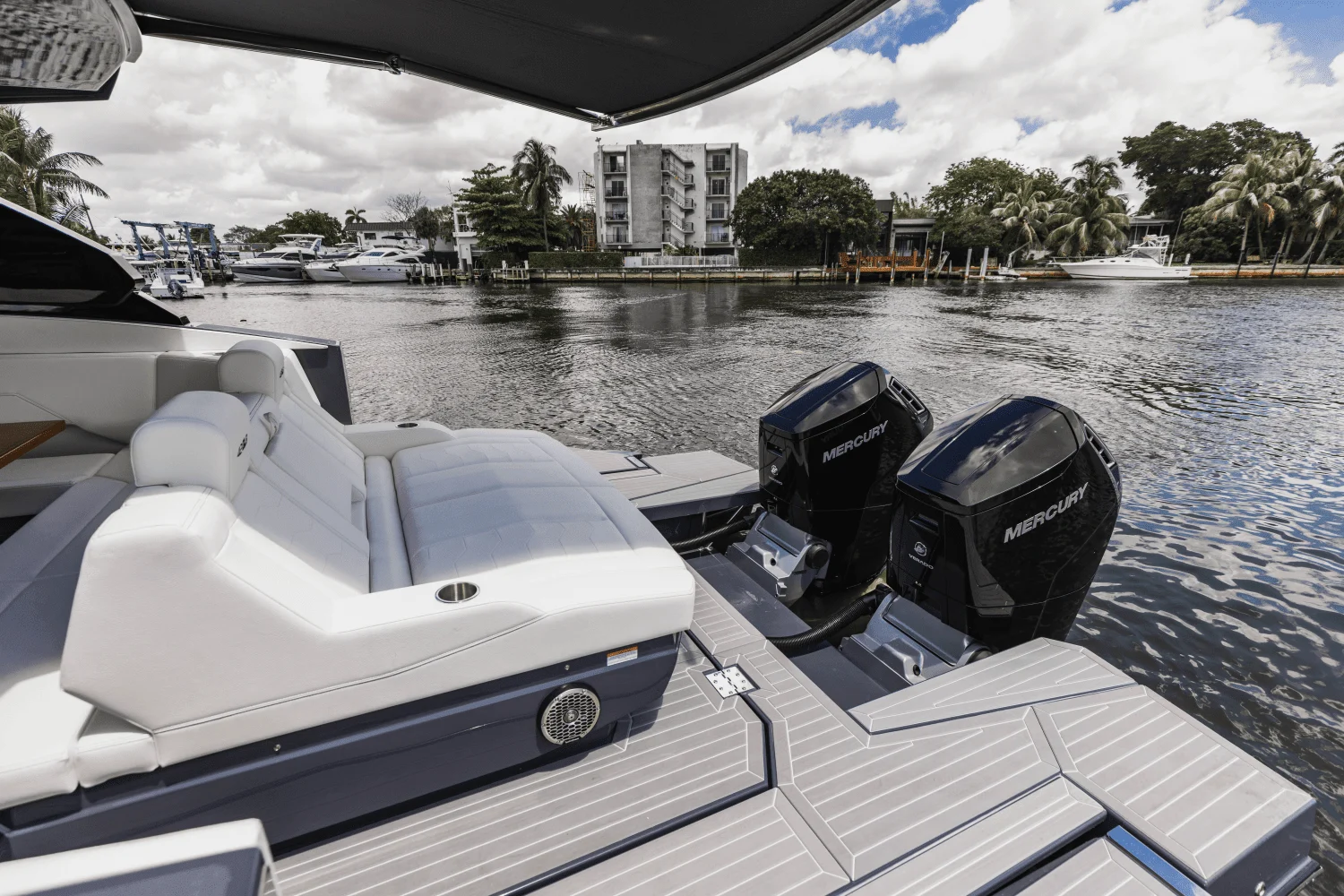 2023 Cruisers Yachts
                                                             42 GLS South Beach Outboard Image Thumbnail #36