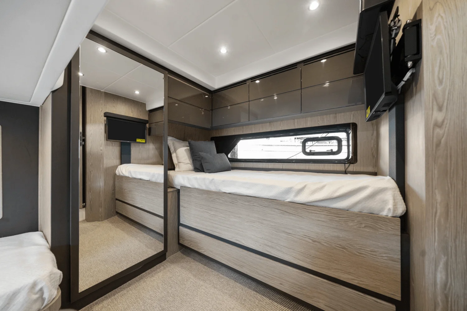 2025 Azimut ATLANTIS 45 Image Thumbnail #52