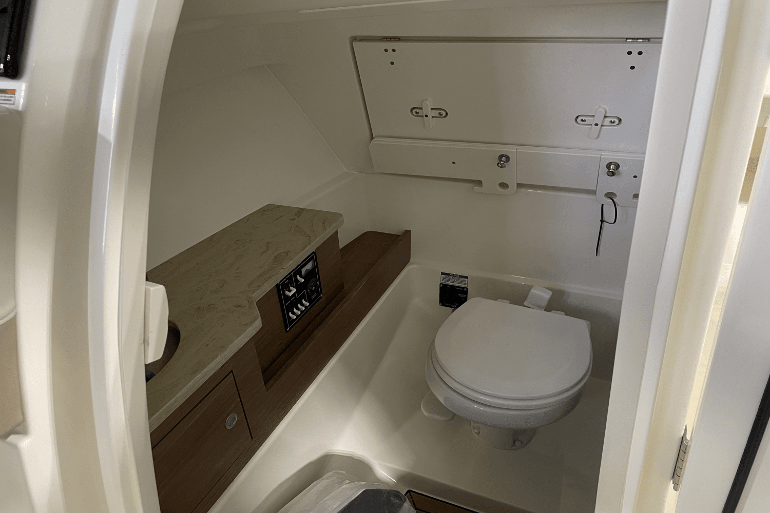 2023 Boston Whaler
                                                             280 Vantage Image Thumbnail #12