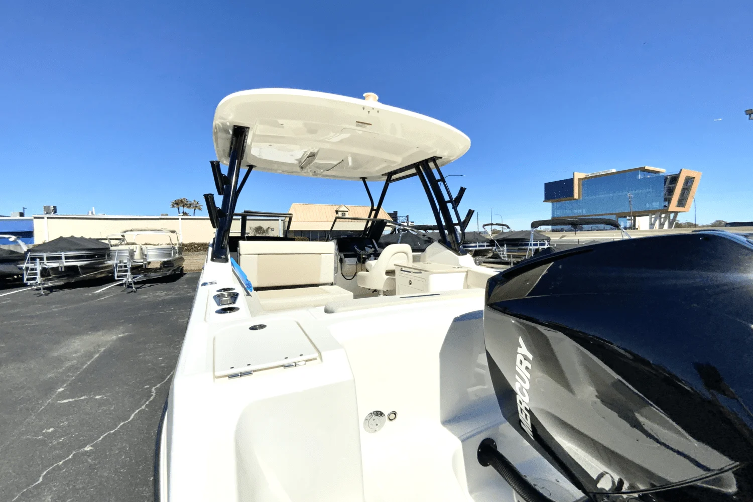 2023 Boston Whaler
                                                             240 Vantage Image Thumbnail #2