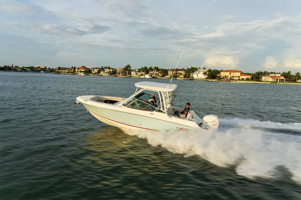 2025 Boston Whaler 240 Vantage Image Thumbnail #40