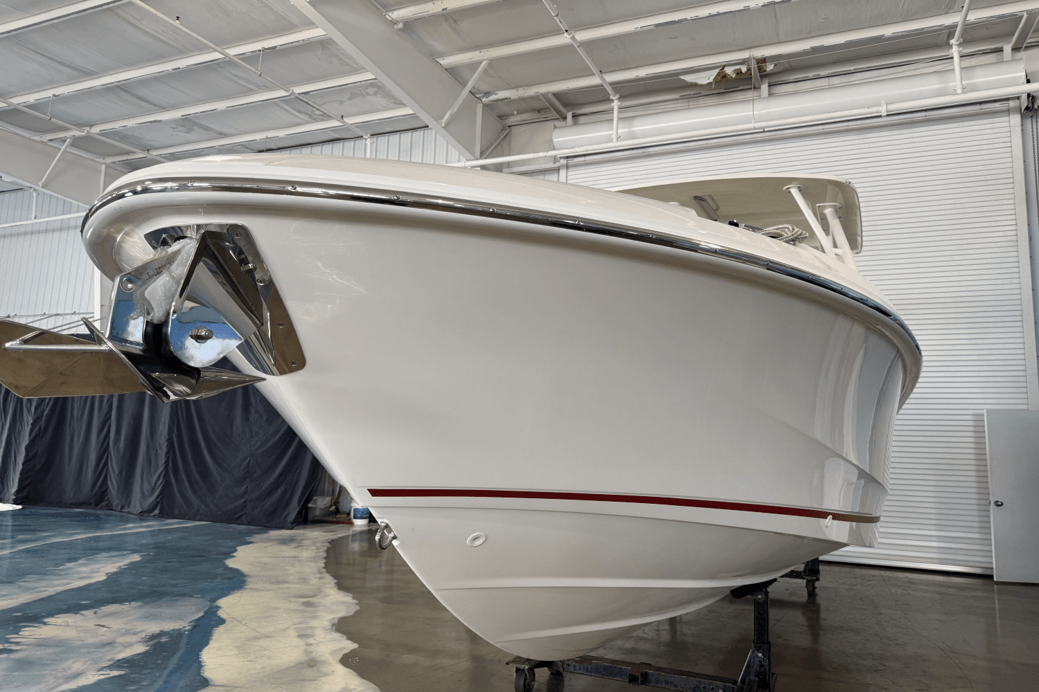 2025 Boston Whaler 240 Vantage Image Thumbnail #1