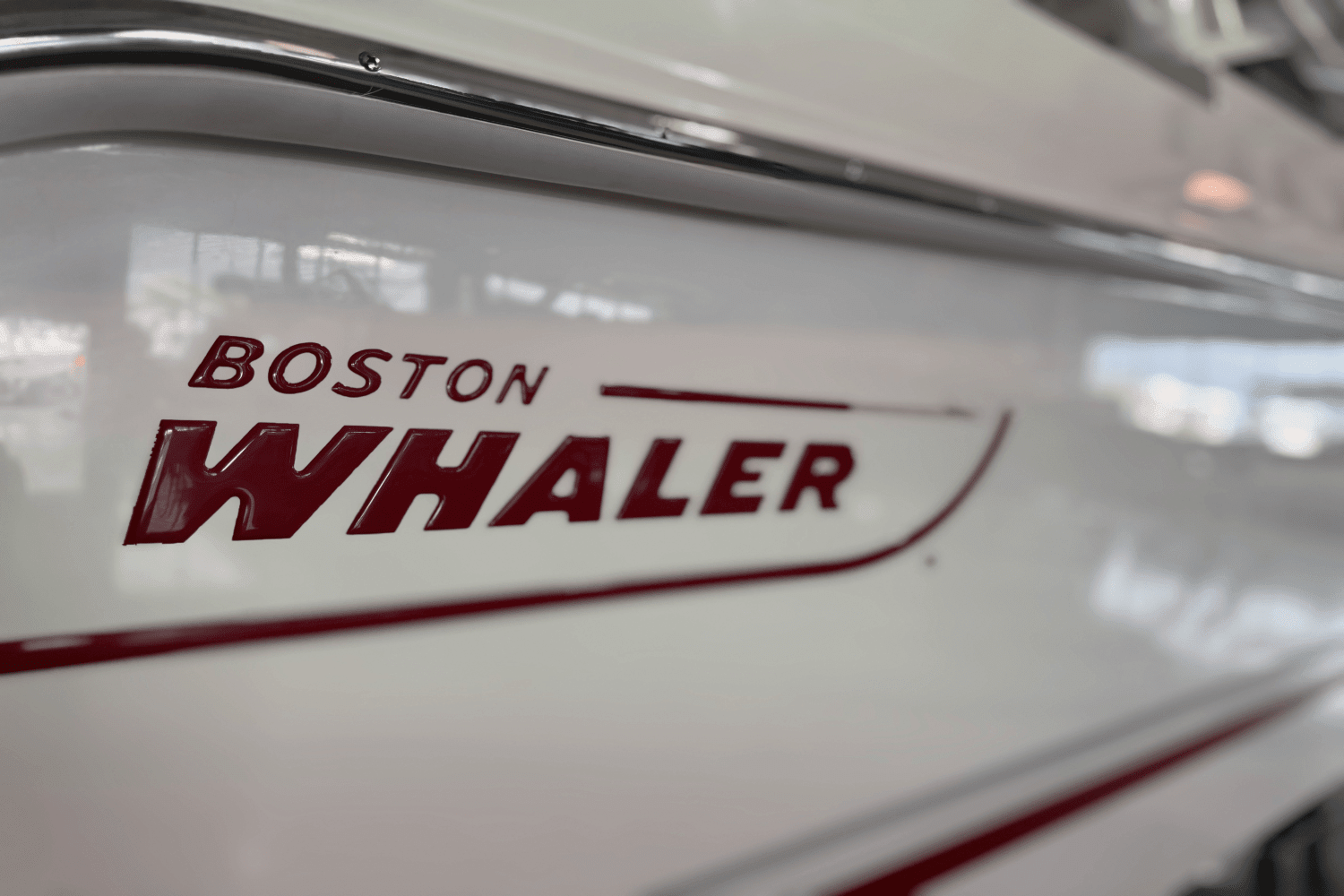2025 Boston Whaler 240 Vantage Image Thumbnail #2