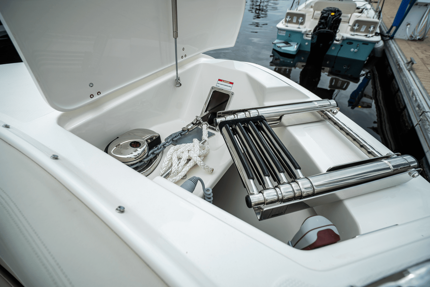 2024 Boston Whaler 280 Vantage Image Thumbnail #25