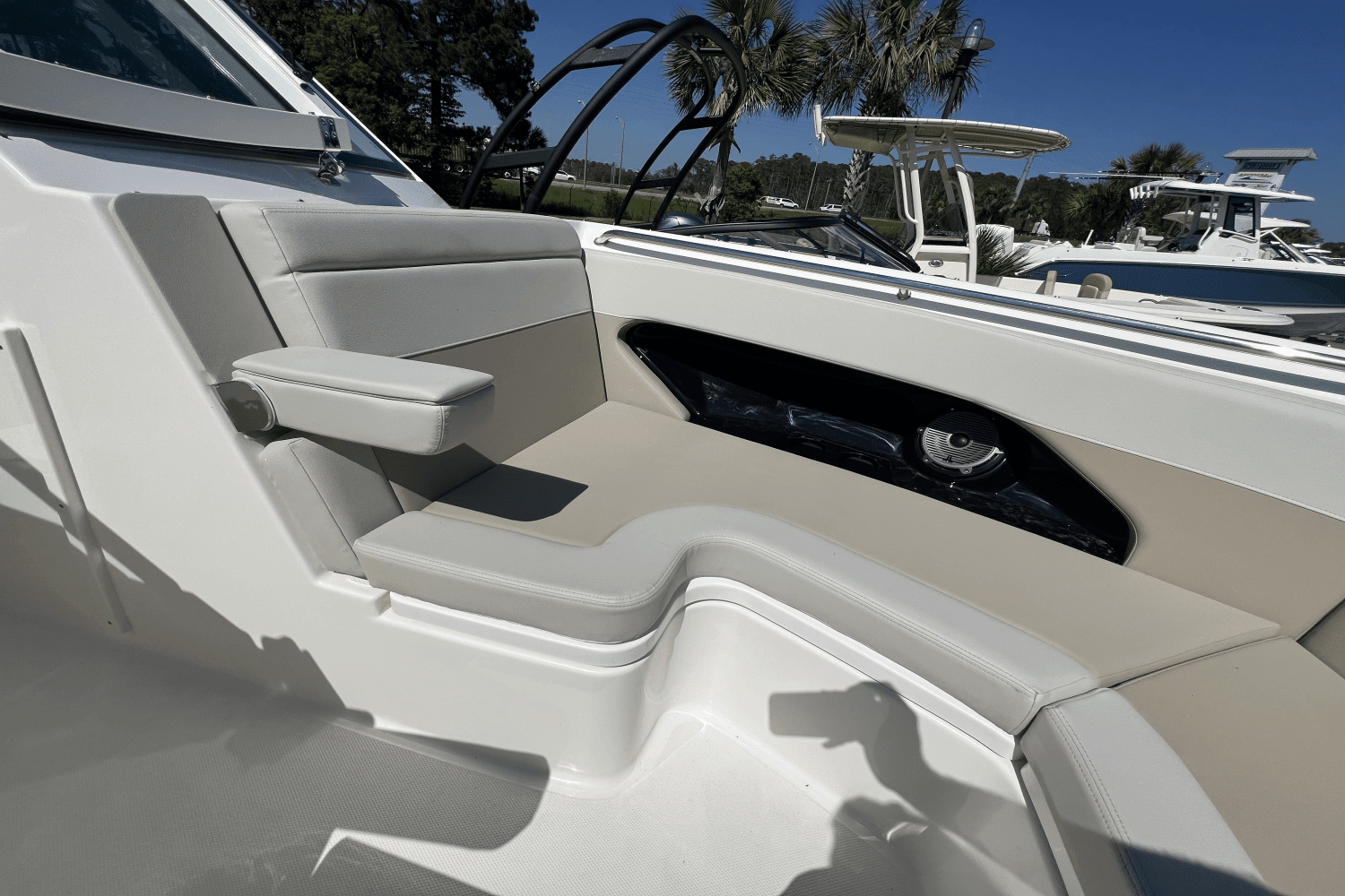 2024 Boston Whaler 280 Vantage Image Thumbnail #28