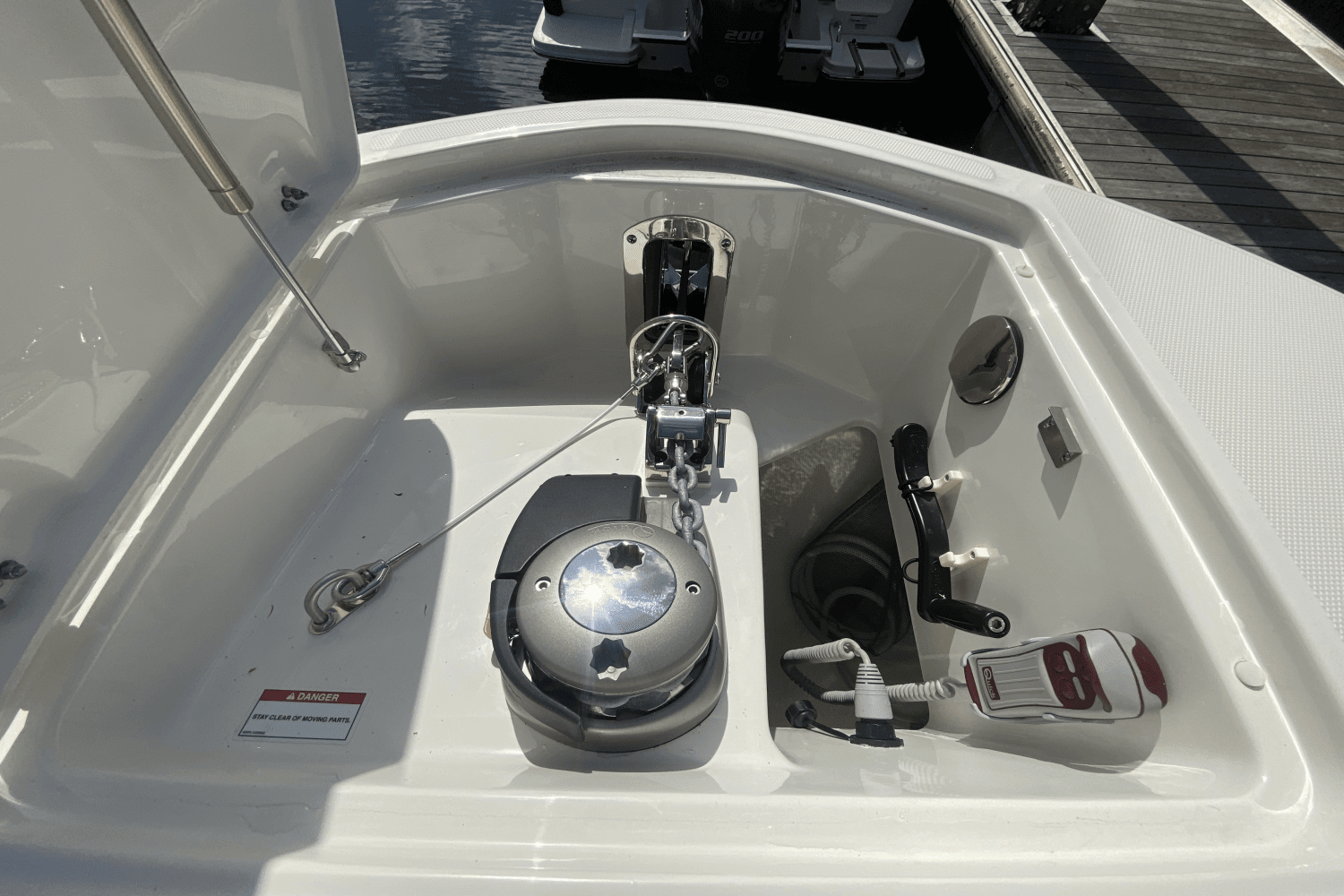 2023 Sea Ray
                                                             Sundancer 370 Outboard Image Thumbnail #33
