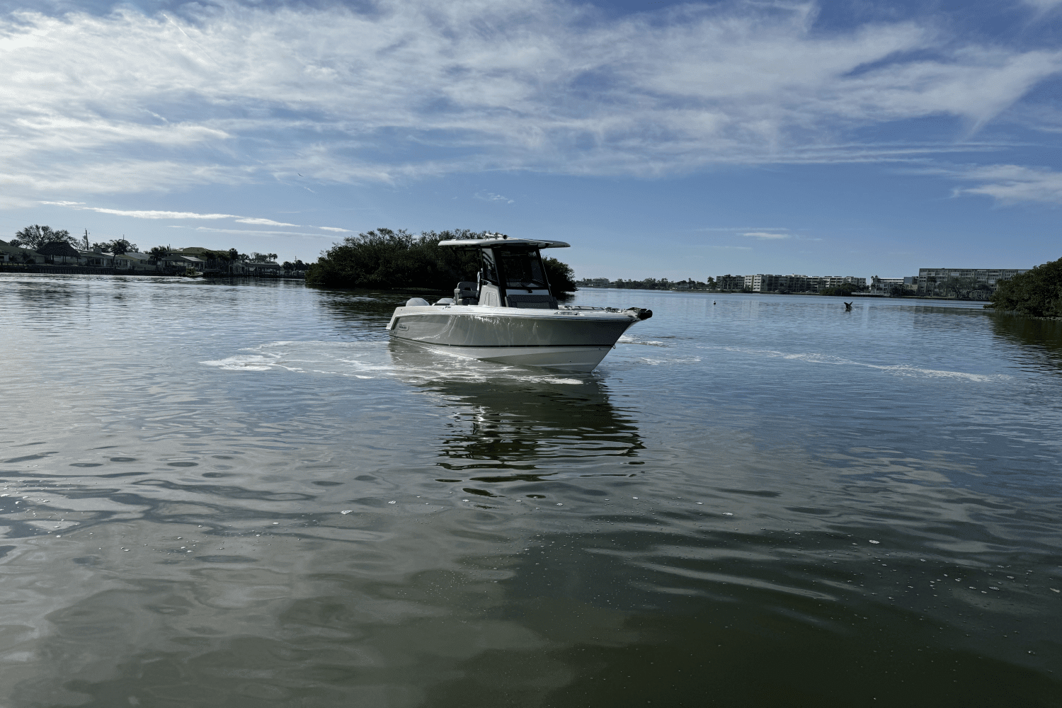 2024 Boston Whaler 250 Outrage Image Thumbnail #10