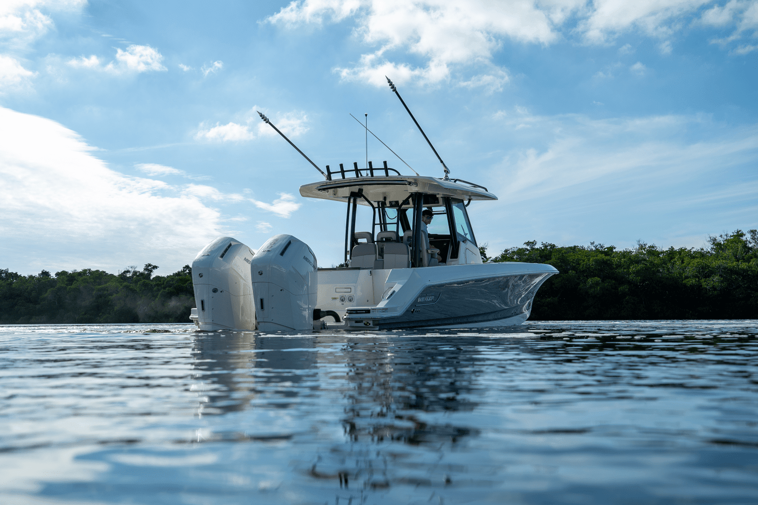 2024 Boston Whaler 360 Outrage Image Thumbnail #4