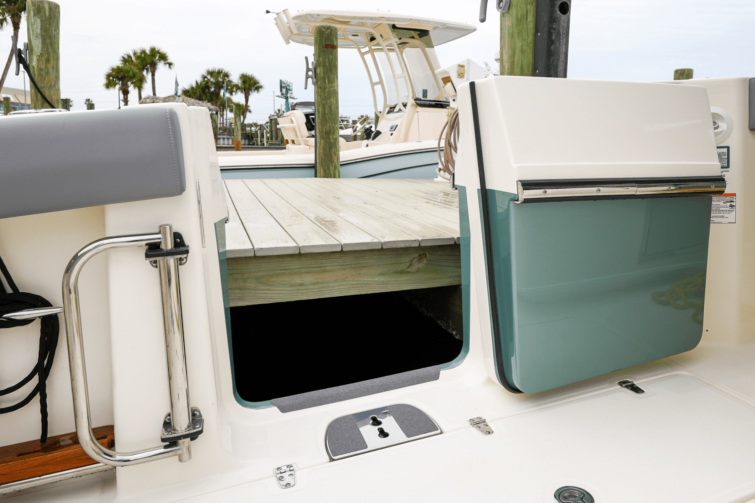 2024 Boston Whaler 380 Outrage Image Thumbnail #32