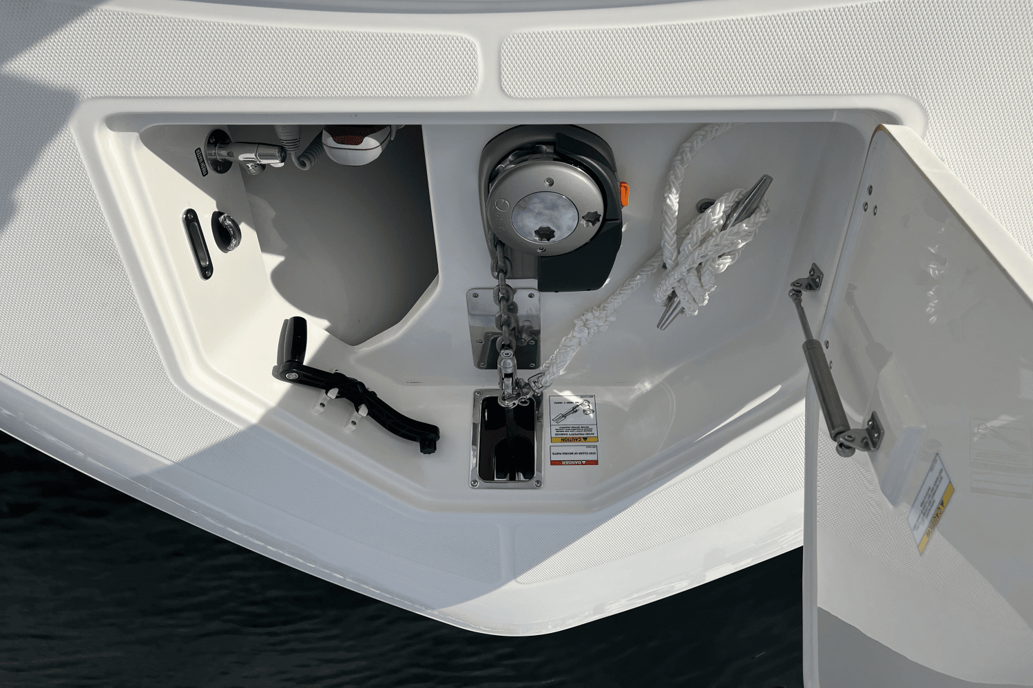 2024 Boston Whaler 380 Outrage Image Thumbnail #28