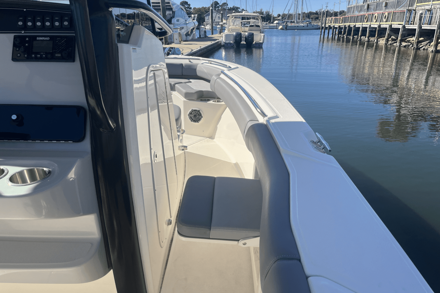 2024 Boston Whaler 250 Outrage Image Thumbnail #25