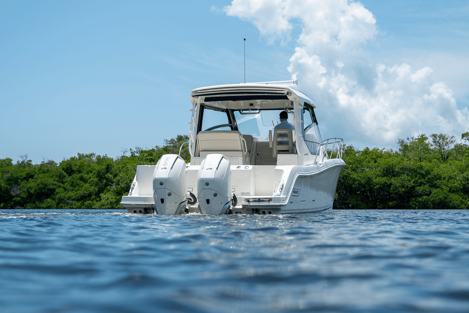 2024 Boston Whaler 325 Conquest Image Thumbnail #32