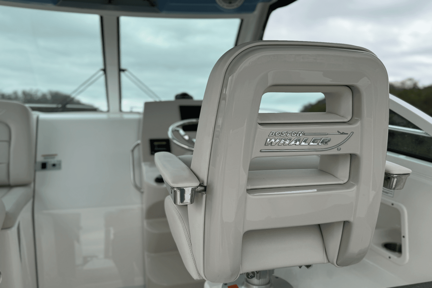 2024 Boston Whaler 285 Conquest Image Thumbnail #26