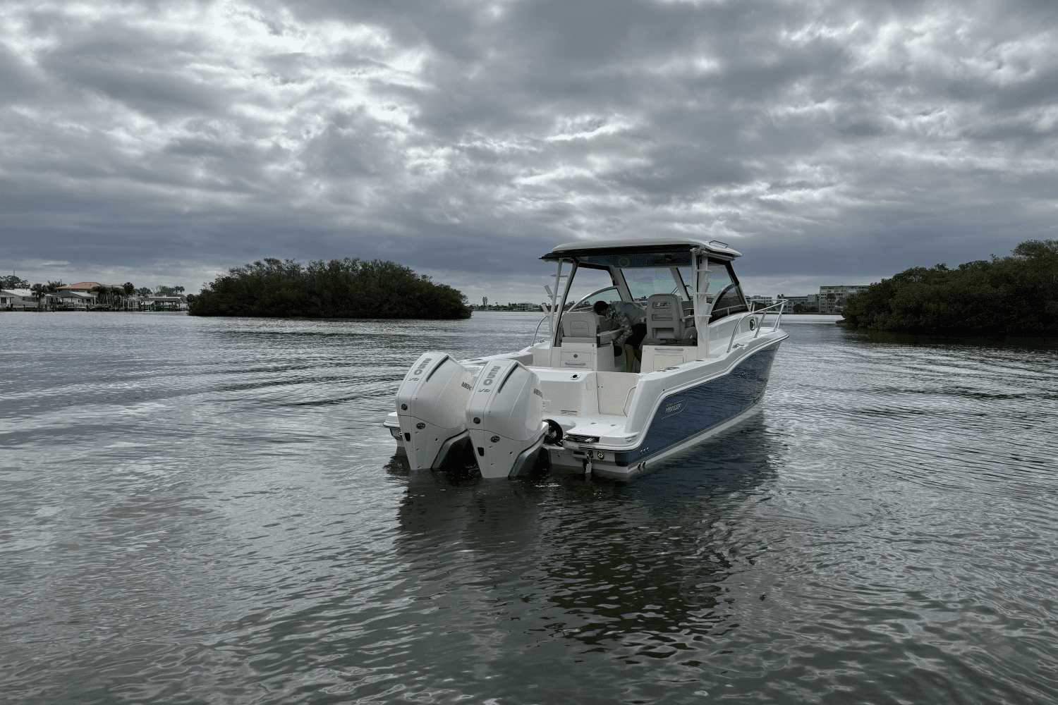 2024 Boston Whaler 285 Conquest Image Thumbnail #16