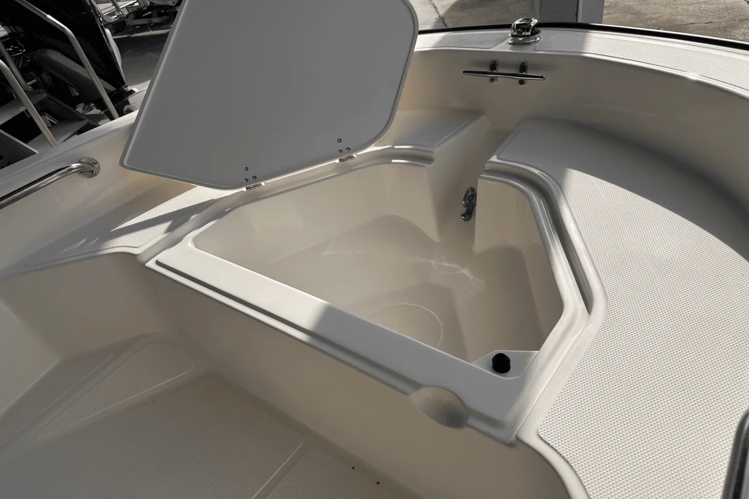 2024 Boston Whaler 130 Super Sport Image Thumbnail #9