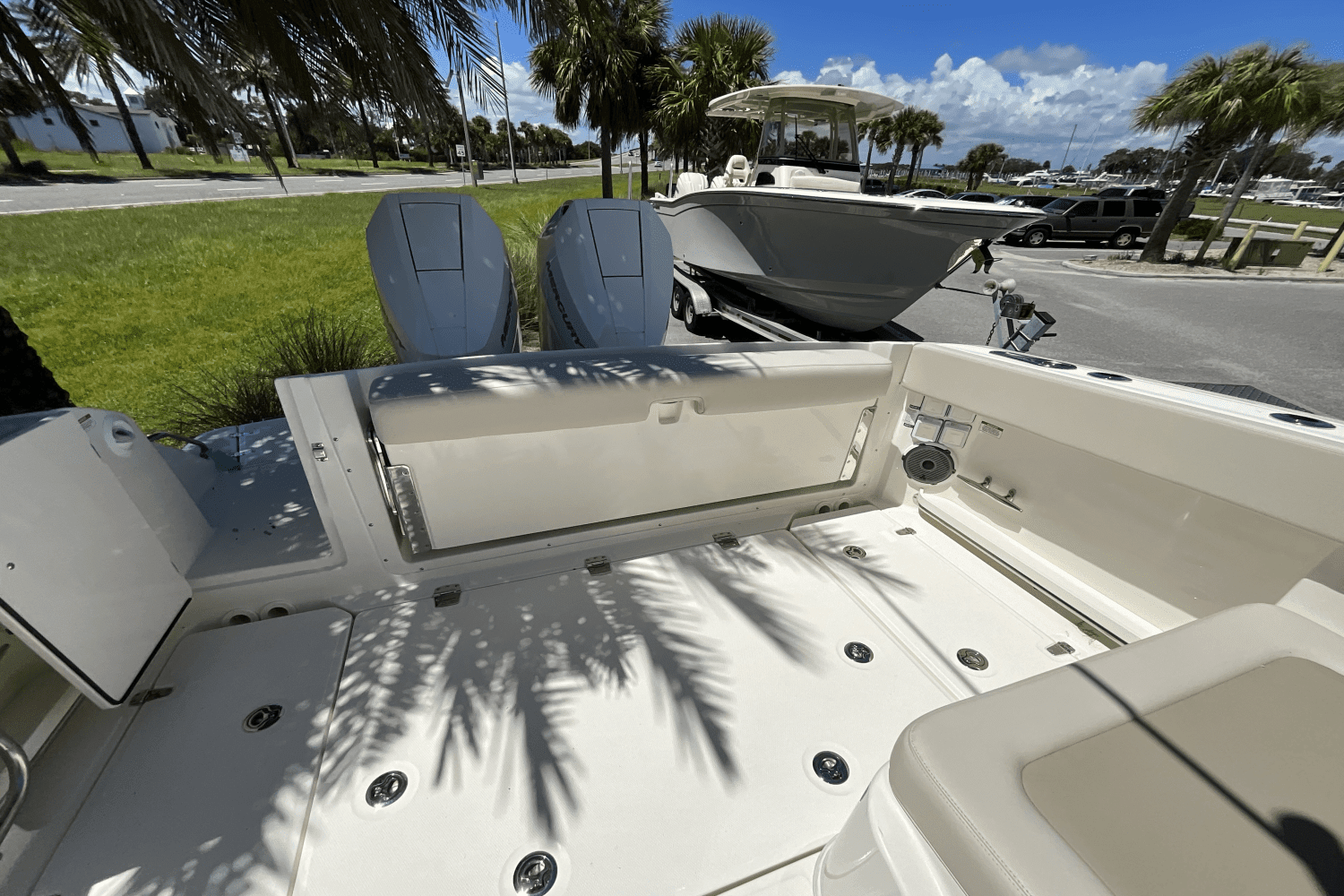 2024 Boston Whaler 320 Vantage Image Thumbnail #16