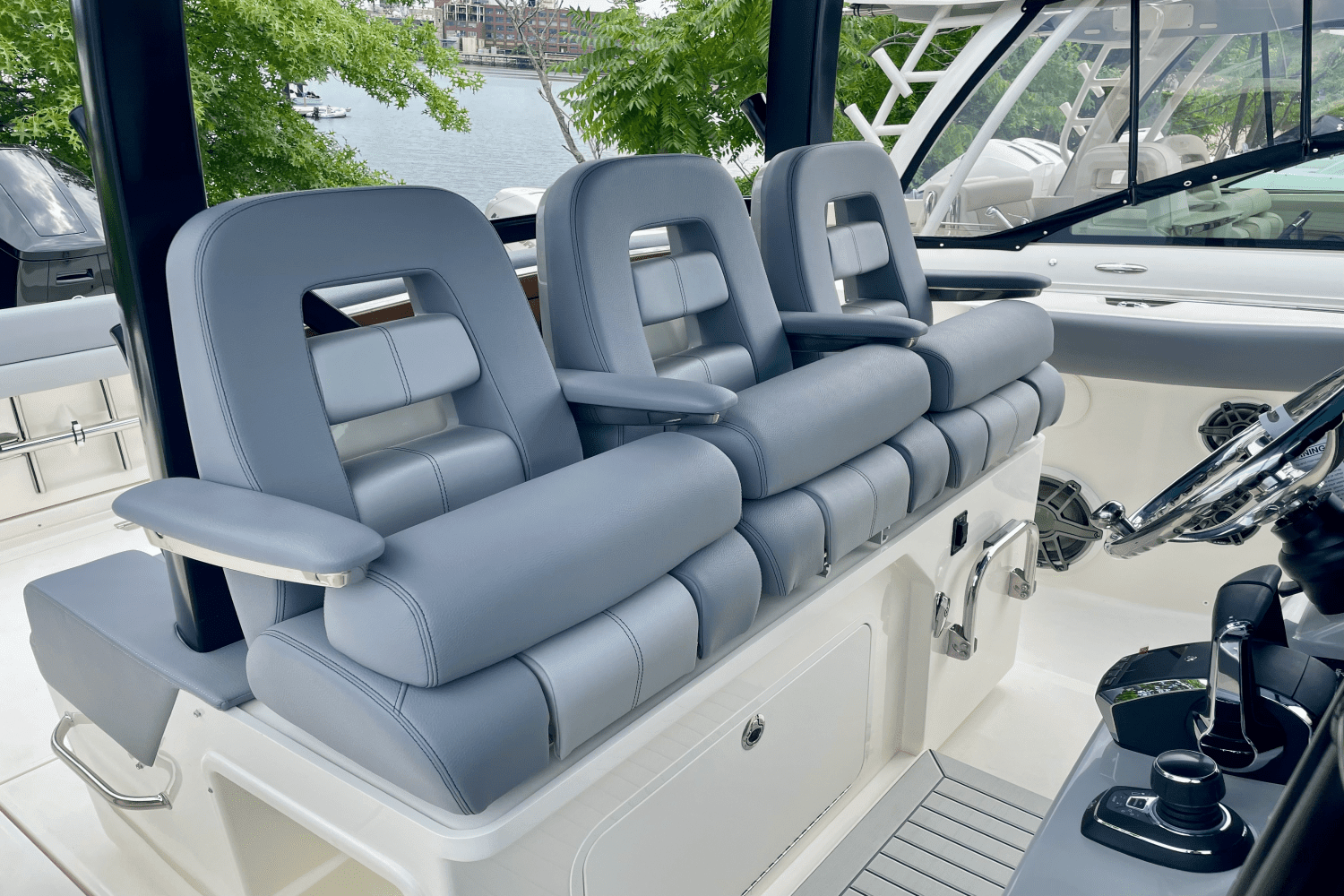 2025 Boston Whaler 380 Outrage Image Thumbnail #11