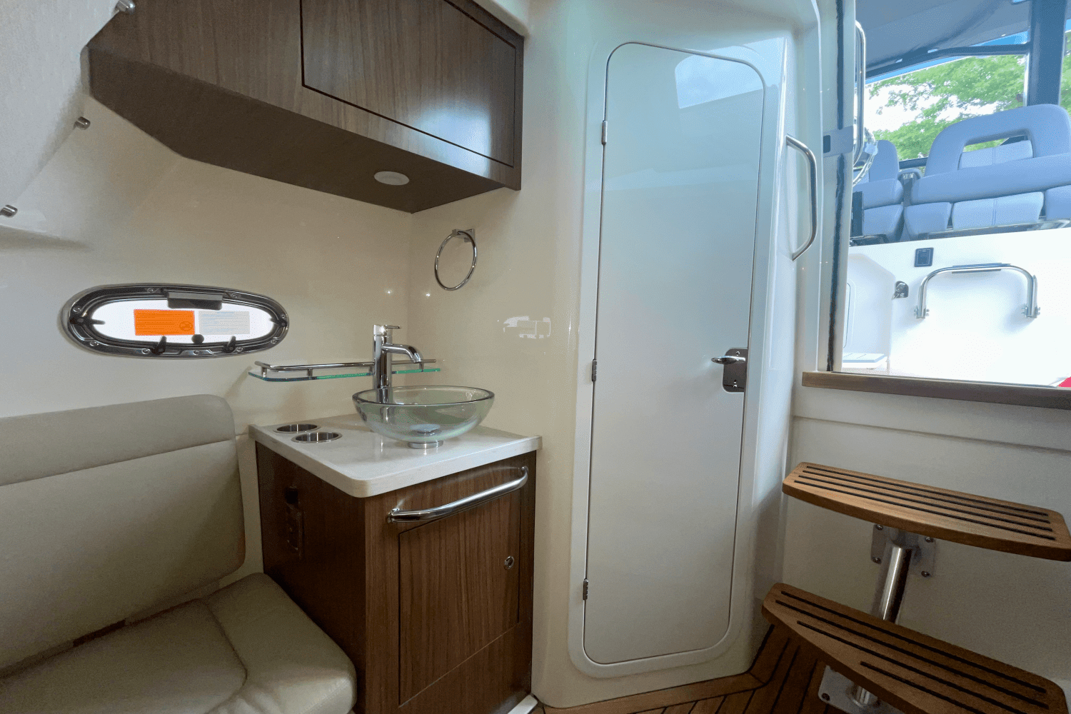 2025 Boston Whaler 380 Outrage Image Thumbnail #28