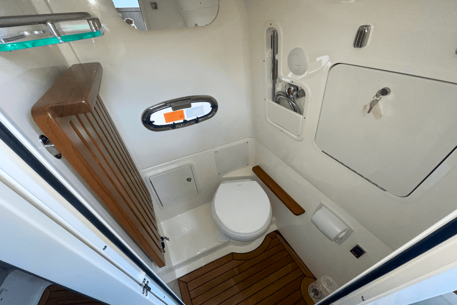 2025 Boston Whaler 380 Outrage Image Thumbnail #29