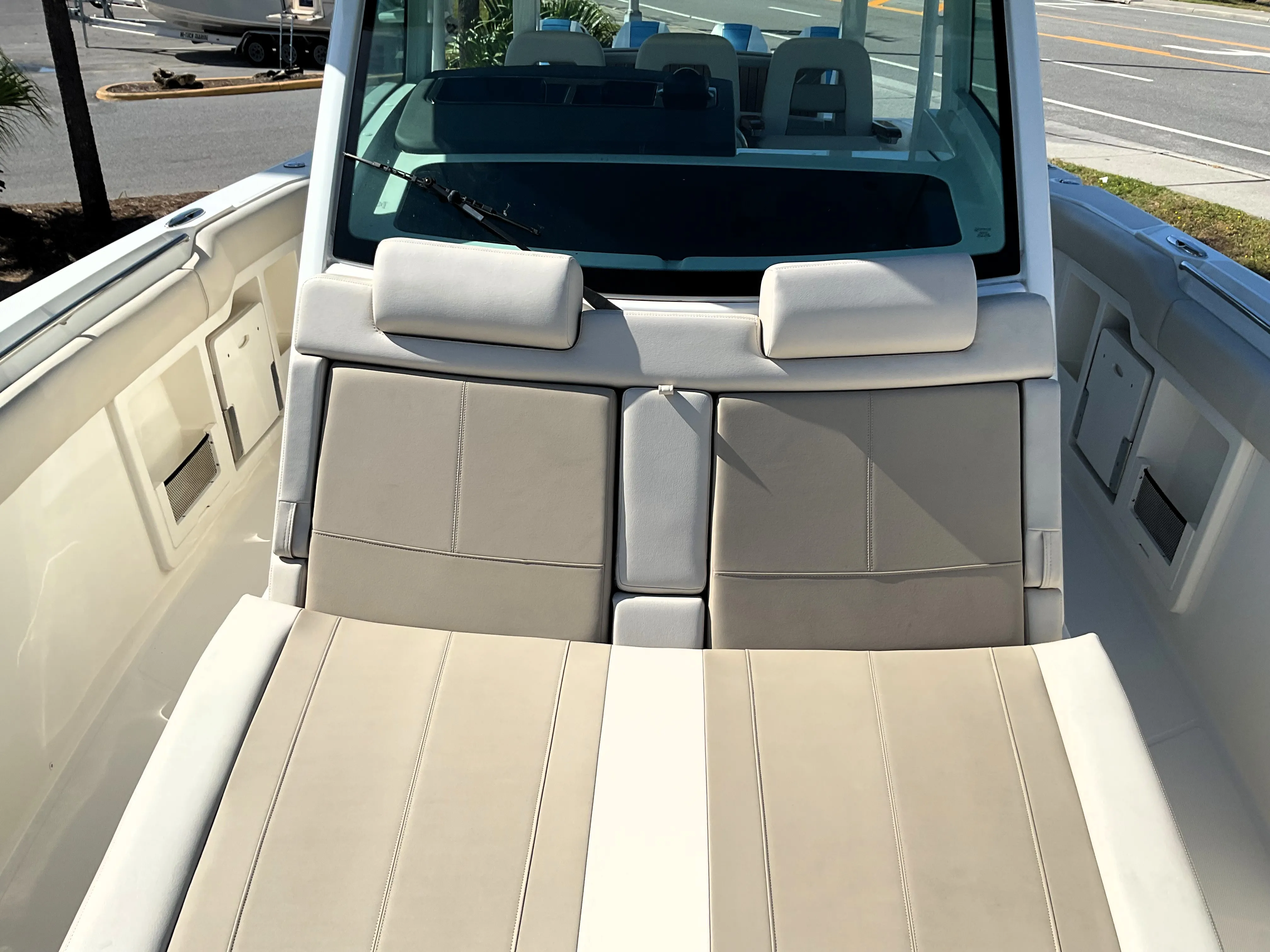 2025 Boston Whaler 380 Outrage Image Thumbnail #23