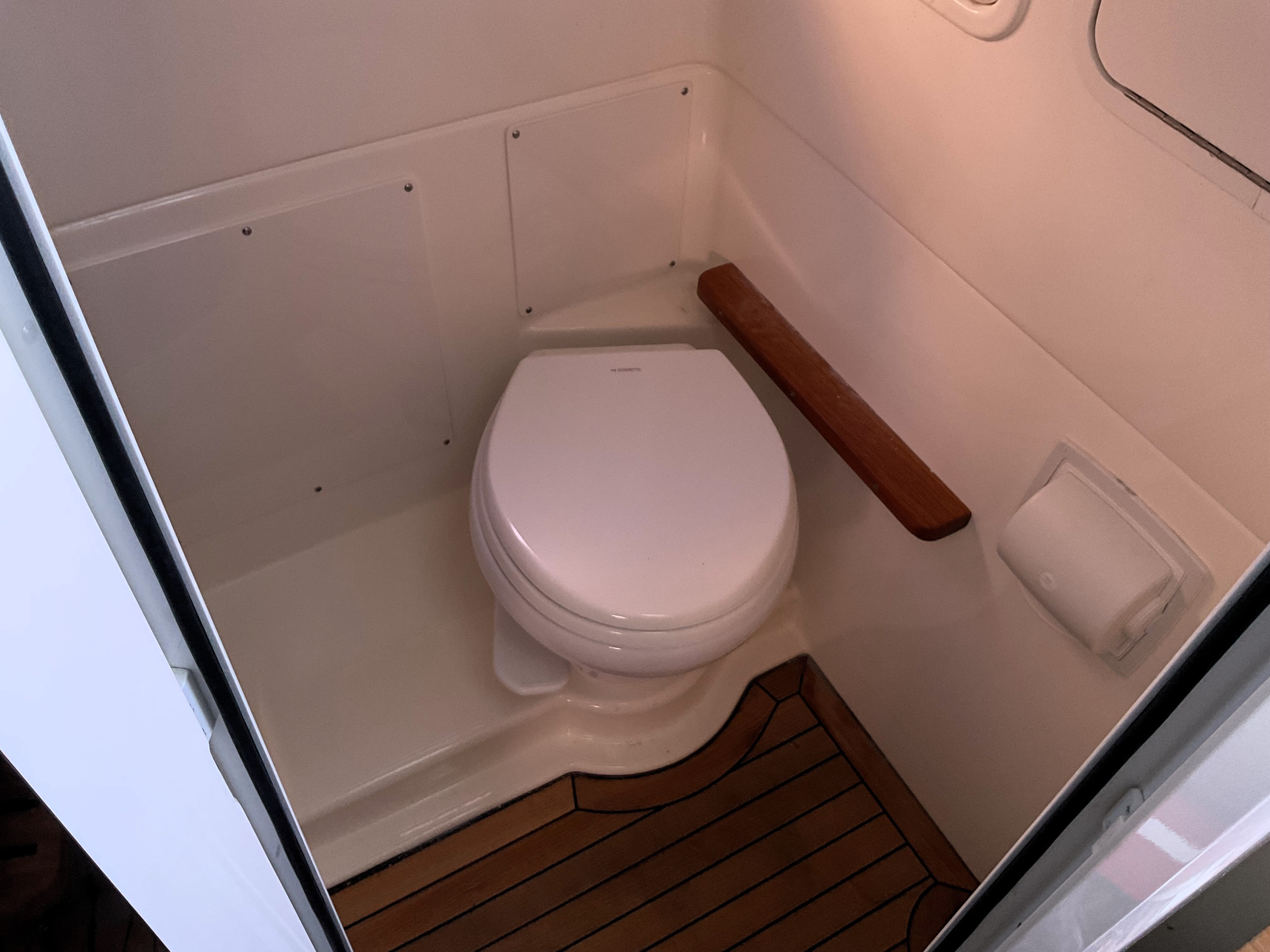 2025 Boston Whaler 380 Outrage Image Thumbnail #26