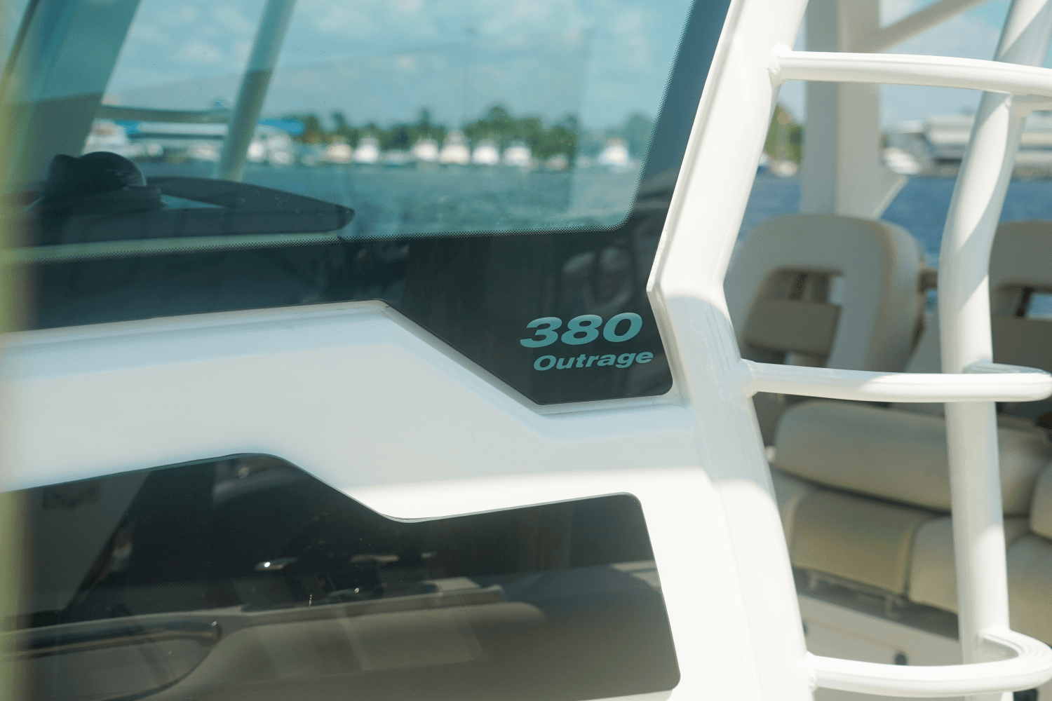 2025 Boston Whaler 380 Outrage Image Thumbnail #10