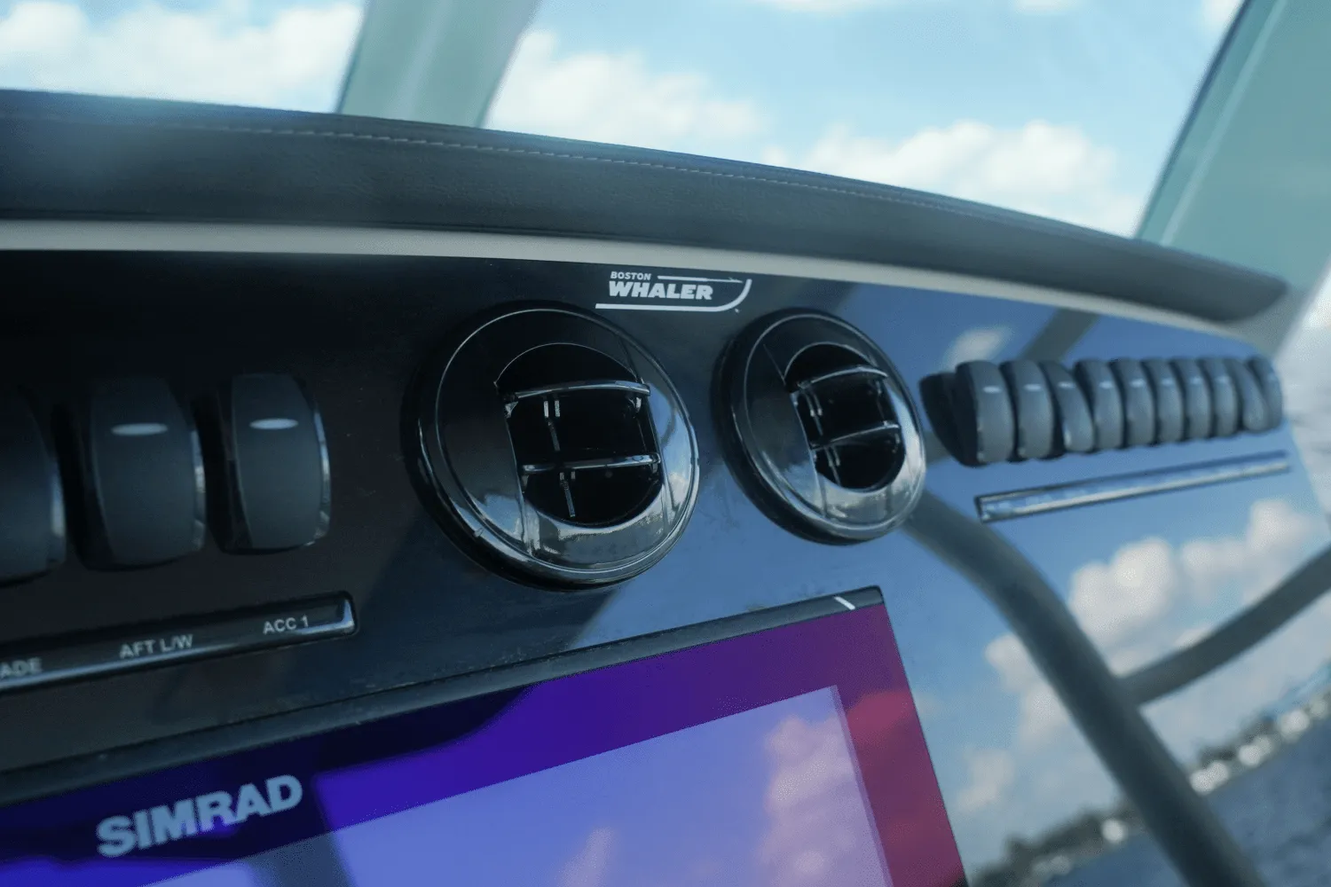 2025 Boston Whaler 380 Outrage Image Thumbnail #25