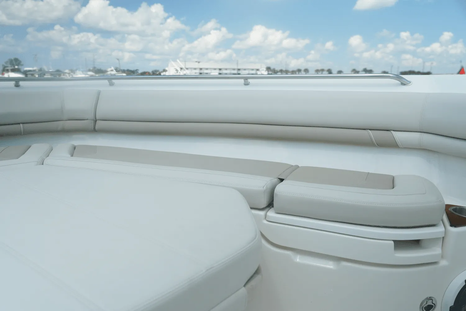 2025 Boston Whaler 380 Outrage Image Thumbnail #37