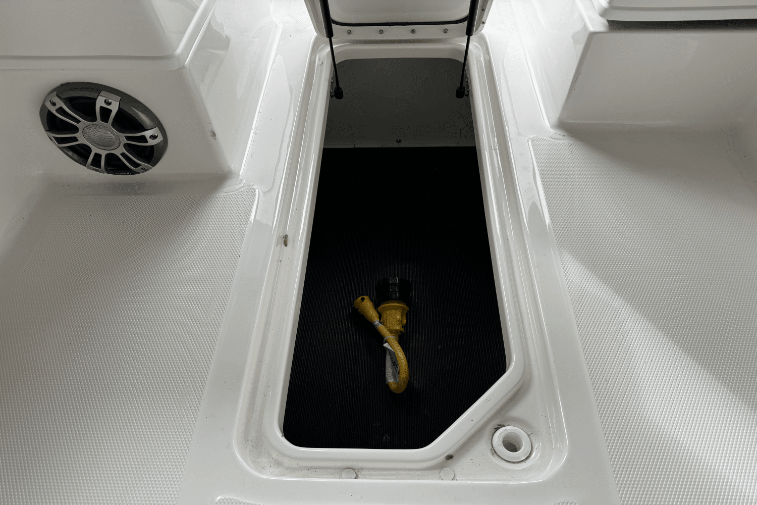 2023 Sea Ray
                                                             SDX 290 Outboard Image Thumbnail #42