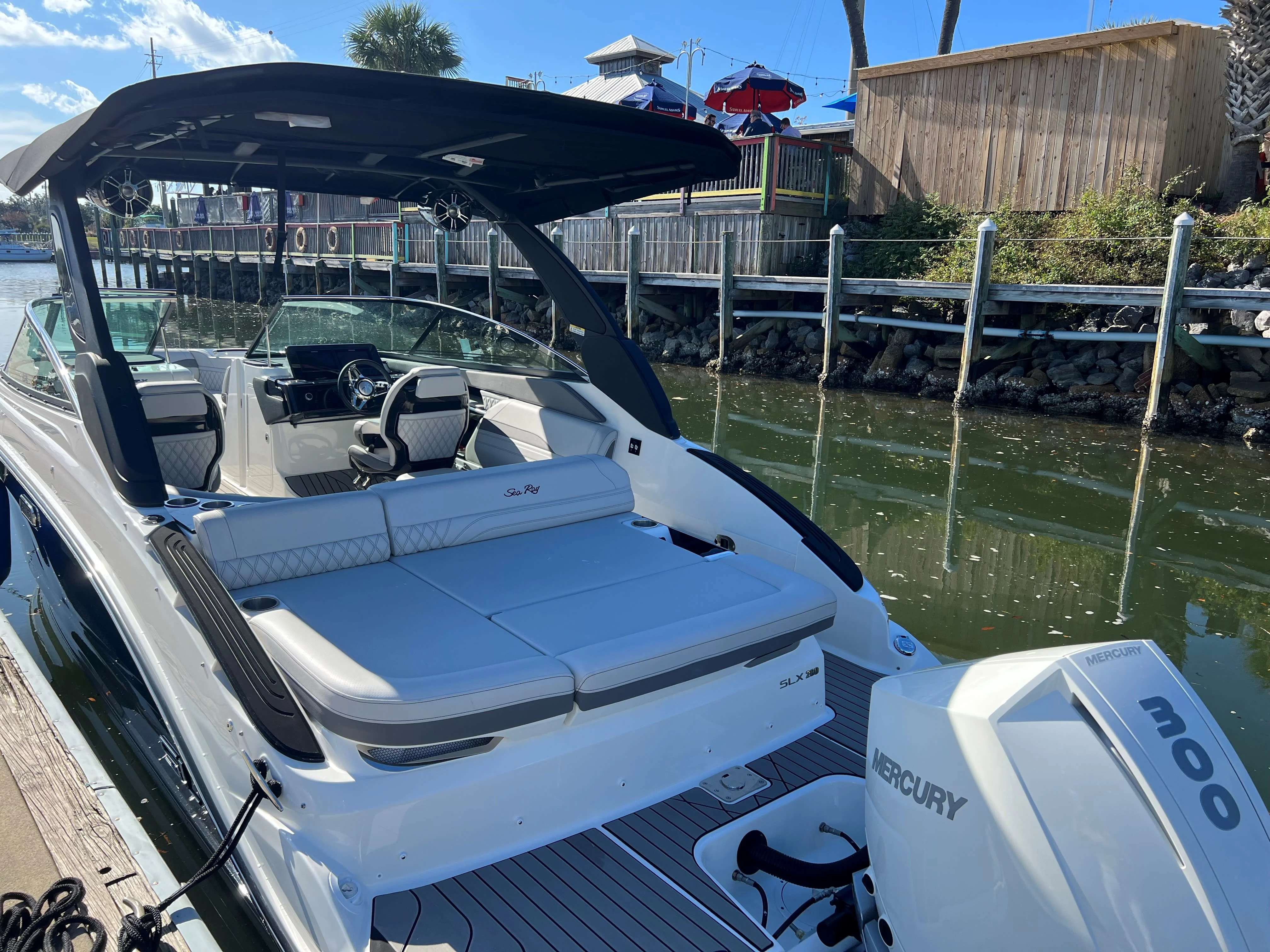 2023 Sea Ray
                                                             SLX 260 OB Image Thumbnail #20