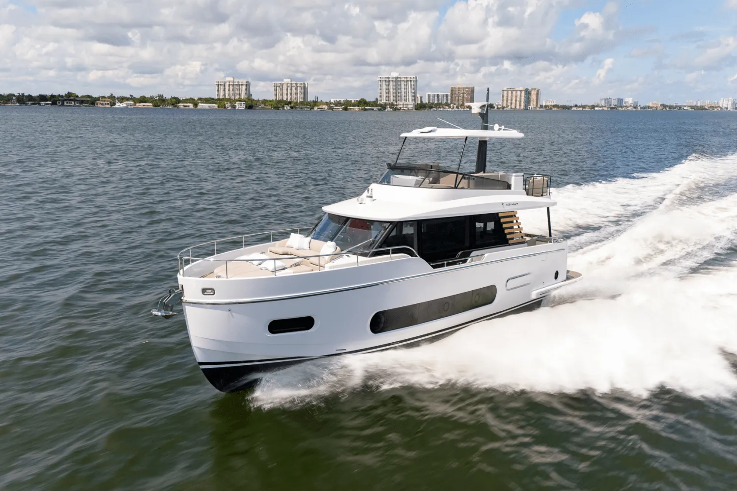 2025 Azimut
                                                             Magellano 60 Image Thumbnail #5