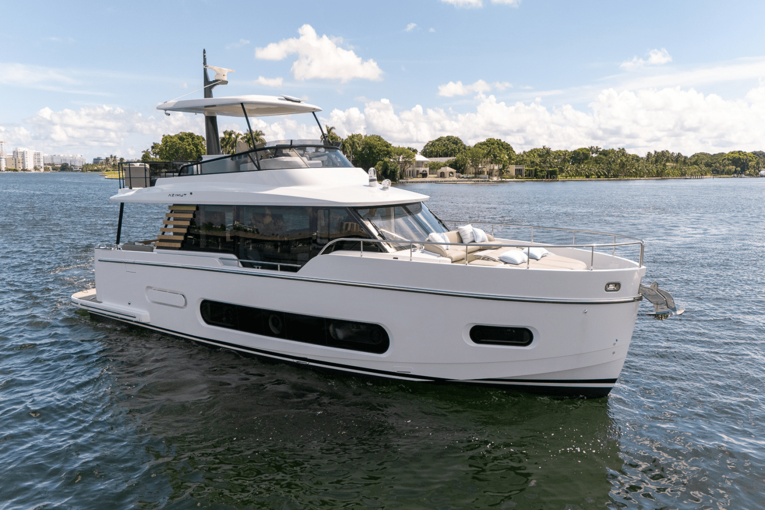 2025 Azimut
                                                             Magellano 60 Image Thumbnail #11