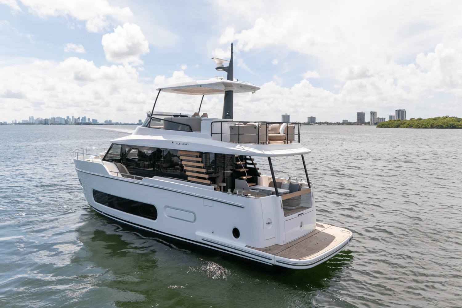 2025 Azimut Magellano 60 Image Thumbnail #8