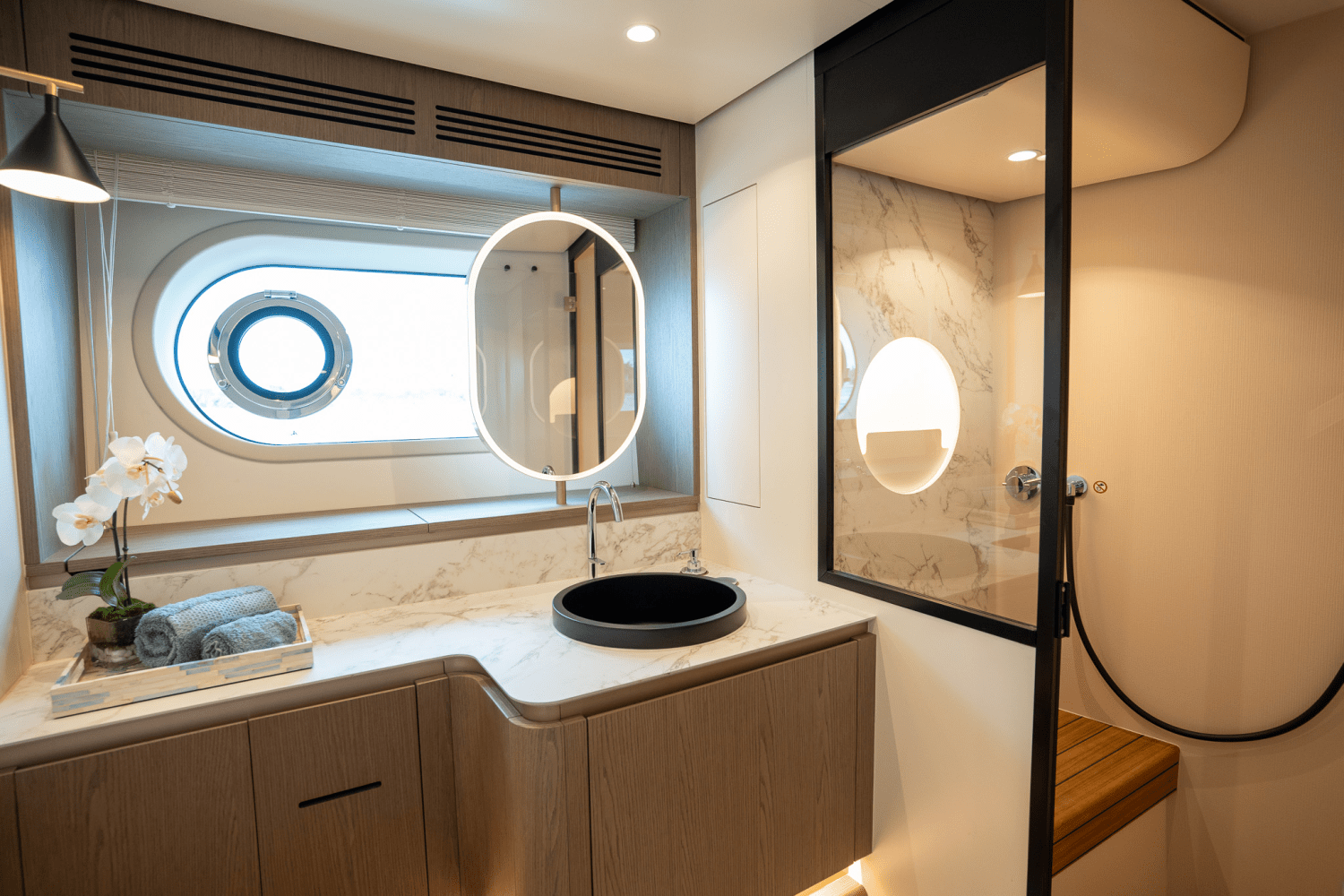 2025 Azimut
                                                             Magellano 60 Image Thumbnail #44